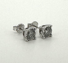 Load image into Gallery viewer, 1.00 Carat Diamond Studs