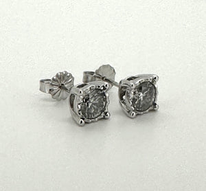 1.00 Carat Diamond Studs